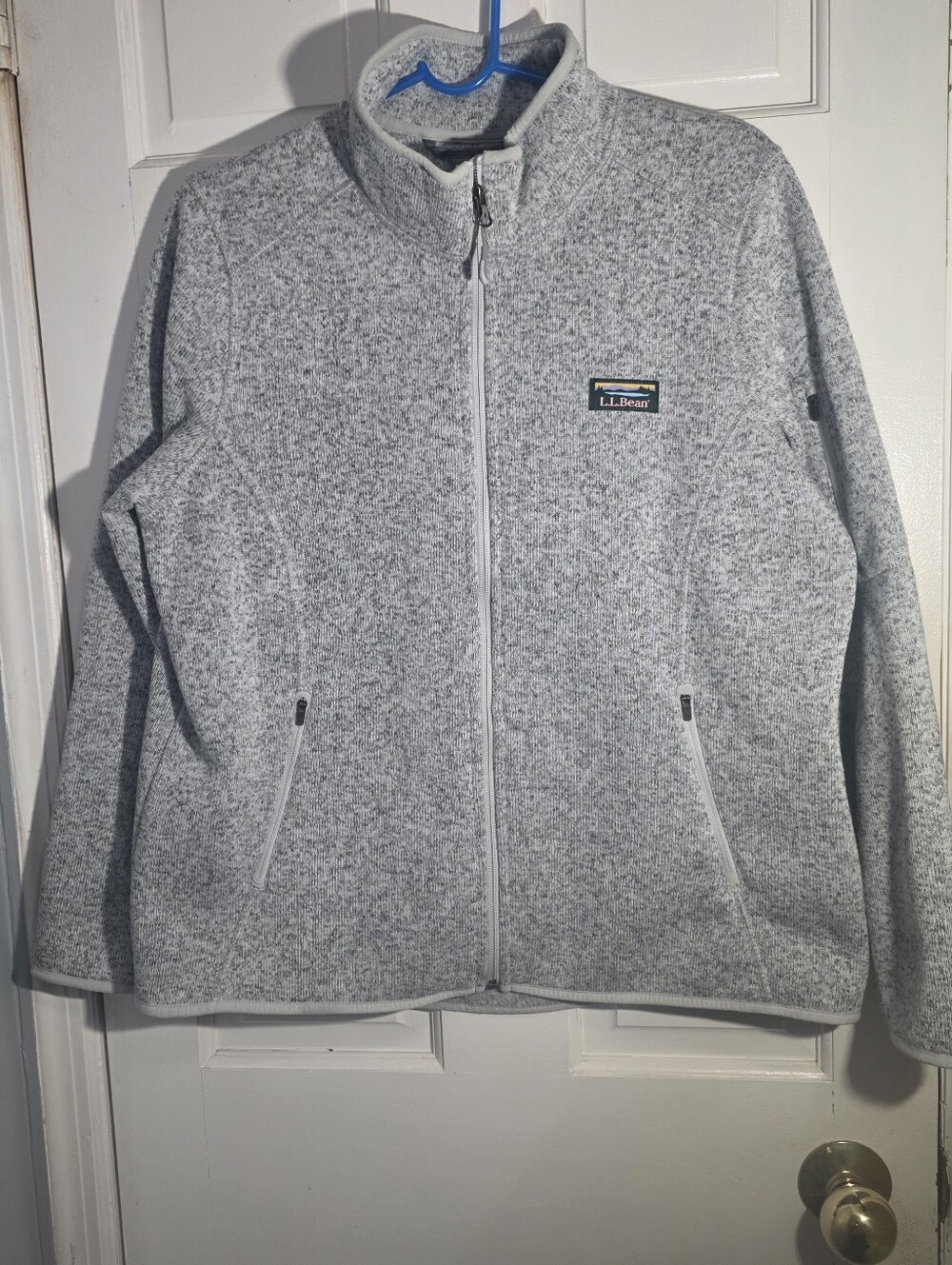 L.L.Bean women's gray melange sweater fleece garment features an XL Petite